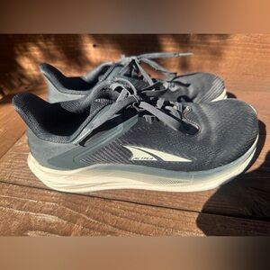 Altra Torin 8 women’s 9